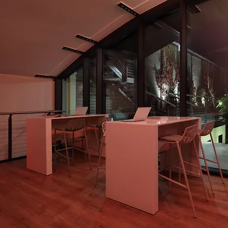 Szálloda Versoverde Alzaia Naviglio Grande 4*