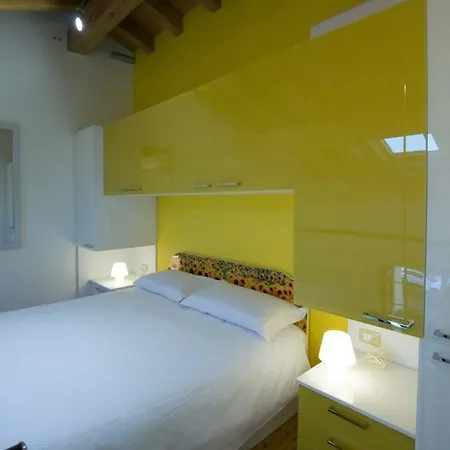 Versoverde Alzaia Naviglio Grande 2*