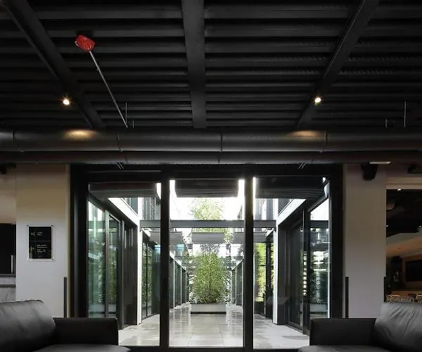 Versoverde Alzaia Naviglio Grande 4* Milano