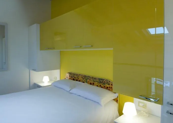 Hotell Versoverde Alzaia Naviglio Grande