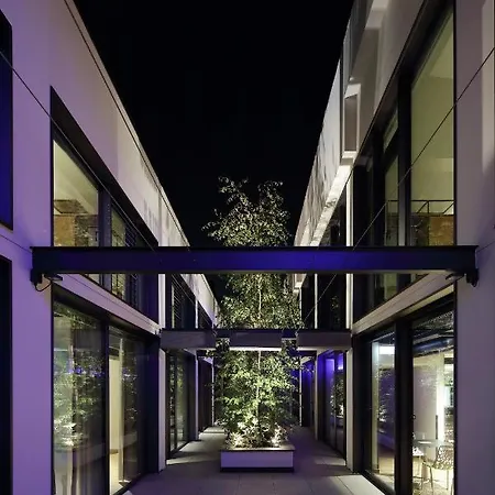 Versoverde Alzaia Naviglio Grande 2* Milaan