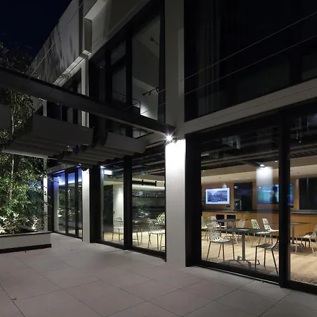 Aparthotel Versoverde Alzaia Naviglio Grande Milaan