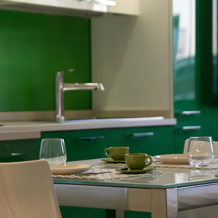 Aparthotel Versoverde Alzaia Naviglio Grande Milaan