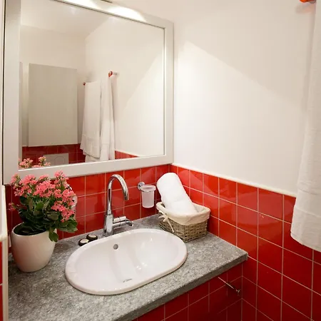 Aparthotel Versoverde Alzaia Naviglio Grande Milaan